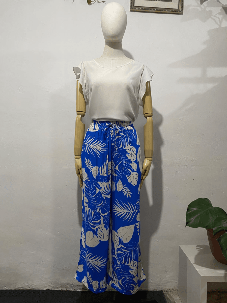 Pantalón azul estampado tropical