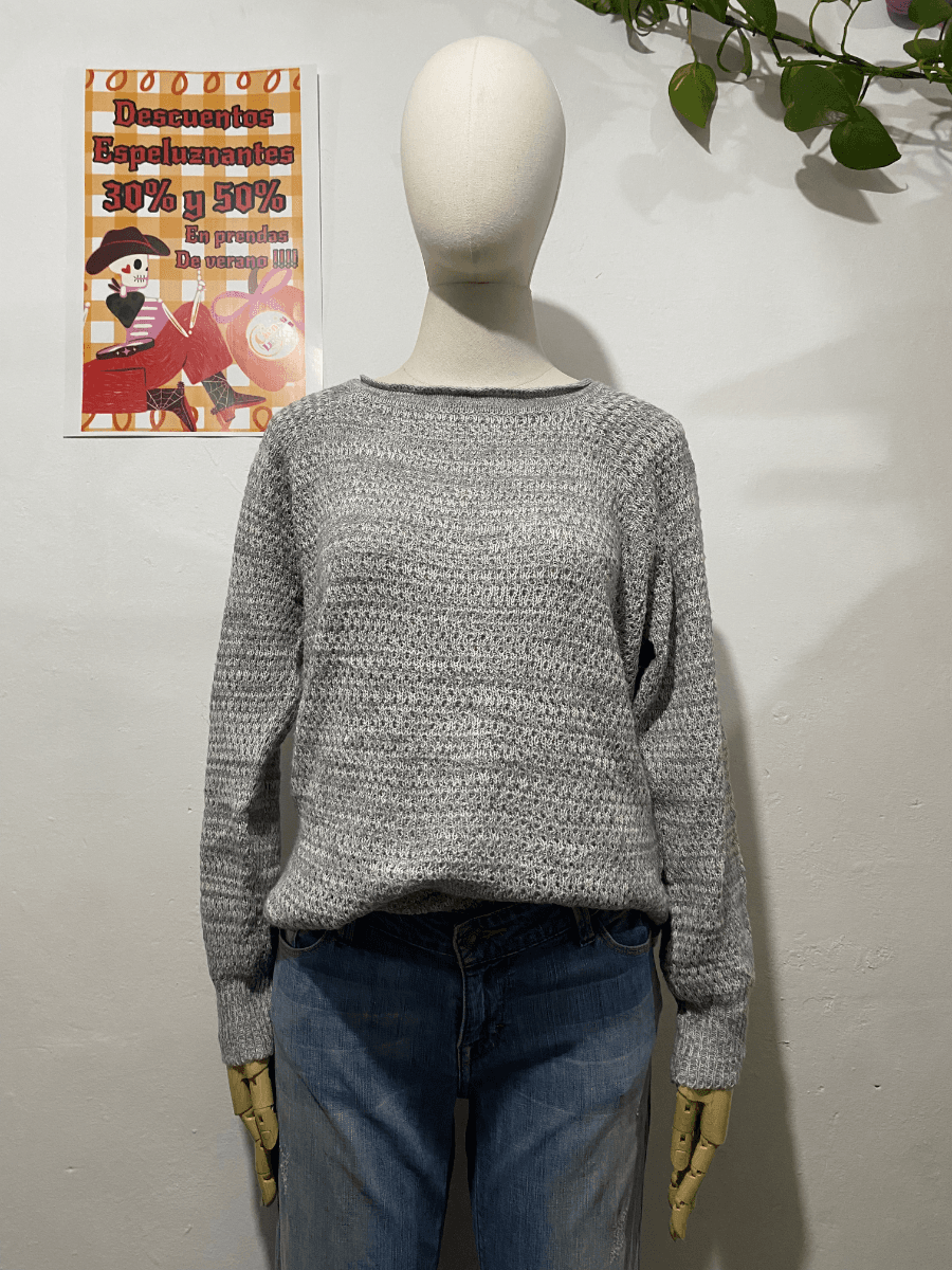 Suéter de punto gris