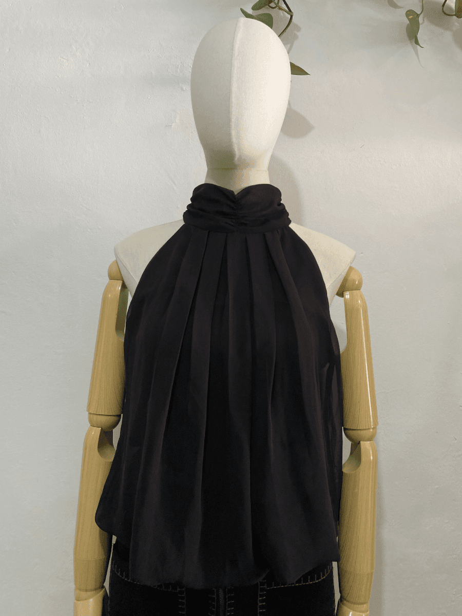 Blusa negra